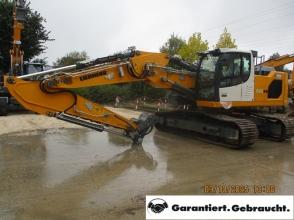 Liebherr R 922 Litronic