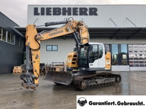 Liebherr R 926 Compact Litronic