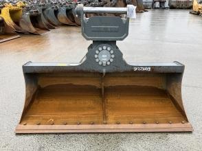 Grabenräumlöffel (GRLM20) mit Drehmotor 2.000mm