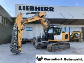 Liebherr R 922 Litronic