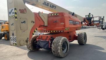 2015 JLG 800AJ Articulated Boom