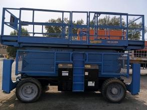 2014 Genie 5390RT Diesel Scissor Lift