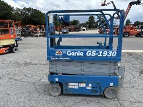 2019 Genie GS-1930