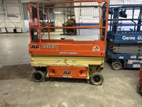 2016 JLG 1930ES
