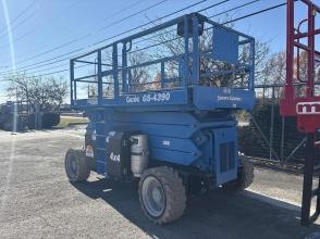 2017 Genie GS-4390 RT