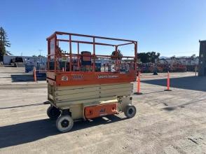 2015 JLG 2646ES
