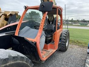 2015 JLG 1255