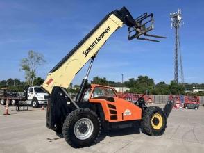 2015 JLG 1055