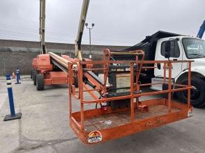2018 JLG 660SJ