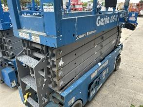 2016 Genie GS-3232