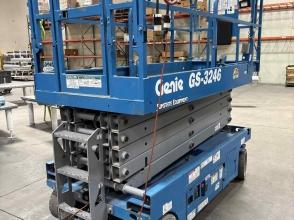 2017 Genie GS-3246