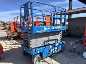 2017 Genie GS-4047