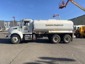 2016 Peterbilt 348