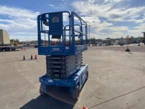 2017 Genie GS-4047