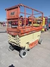 2018 JLG 3246ES