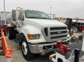 2013 Ford F-750