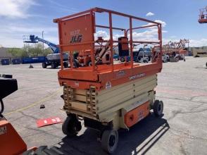 2015 JLG 3246ES