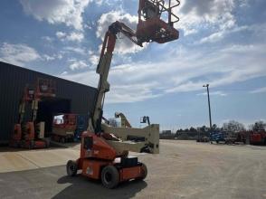 2015 JLG E400AJPN