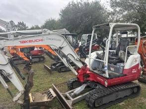2020 Takeuchi TB240